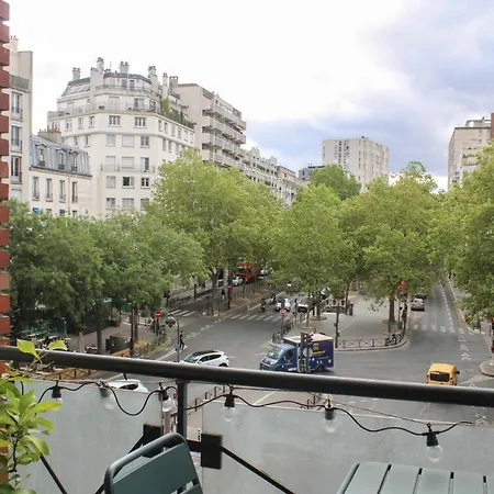 Crossing Cocoon With Balcony And Clear View Apartment *